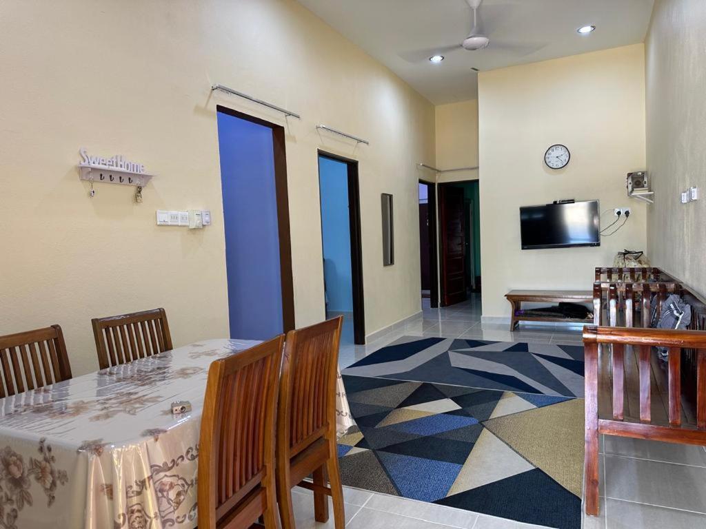 Homestay Haji Noor Tanah Merah  Eksteriør bilde